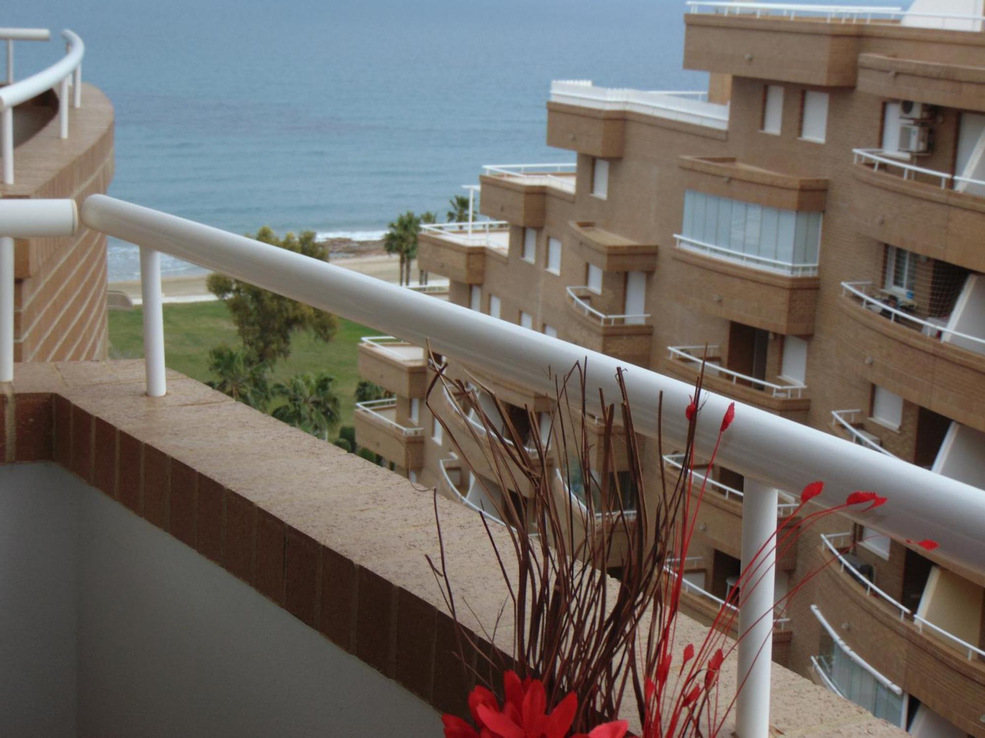 Apartamentos Varios Con 2 Dorm En Marina Dor , La Playa De Amplaries 47 , Vista Lateral Al Mar Oropesa del Mar Quarto foto