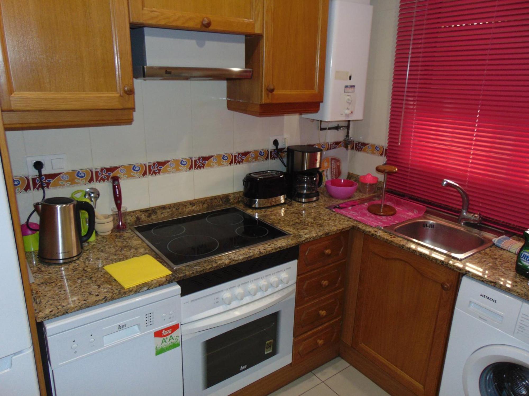 Apartamentos Varios Con 2 Dorm En Marina Dor , La Playa De Amplaries 47 , Vista Lateral Al Mar Oropesa del Mar Quarto foto